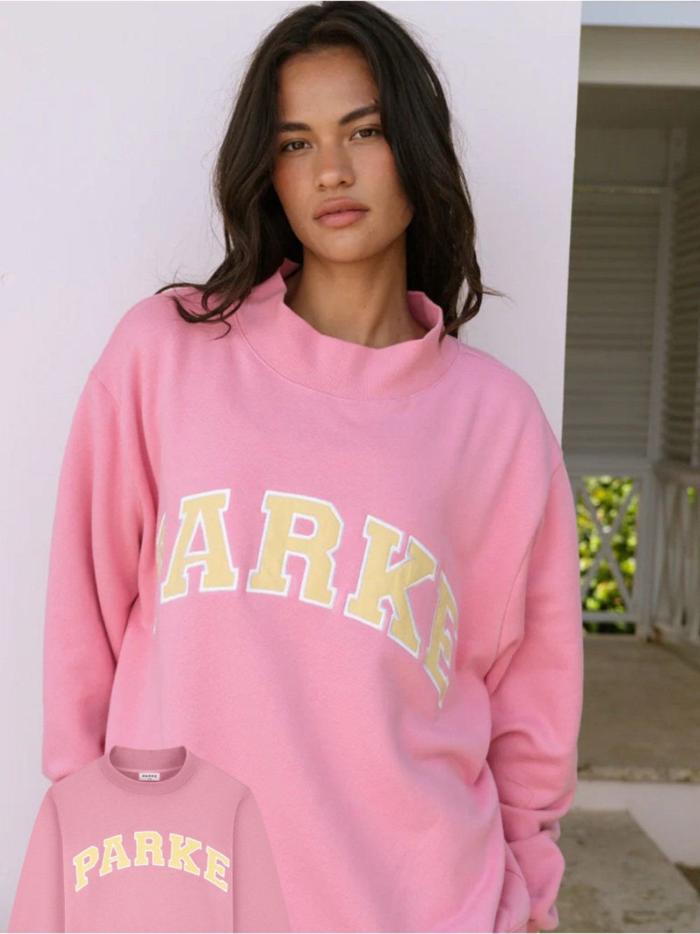 Parke Summerland Varsity Mockneck Sweatshirt Starburst peel Conch L/XL in hand